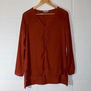 NWOT PLEIONE Flowy Dark Red/Brown Blouse